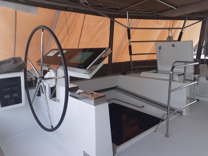 Flybridge: doble timón