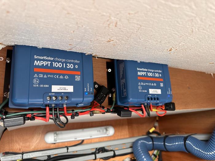 Controladores solares Victron MPPT