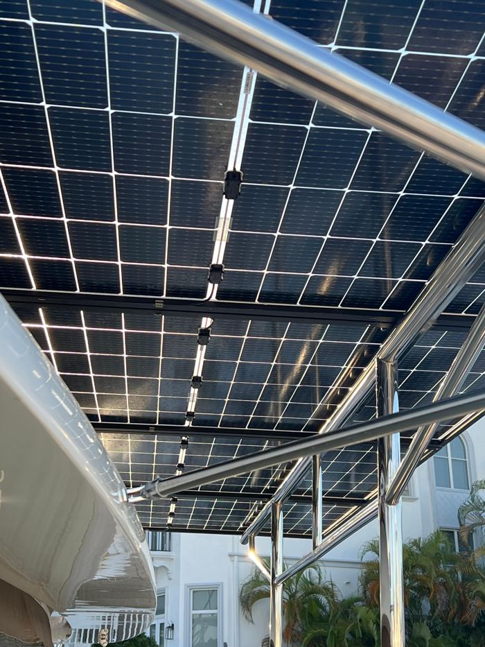 Paneles solares rígidos de alta potencia sobre soporte inox