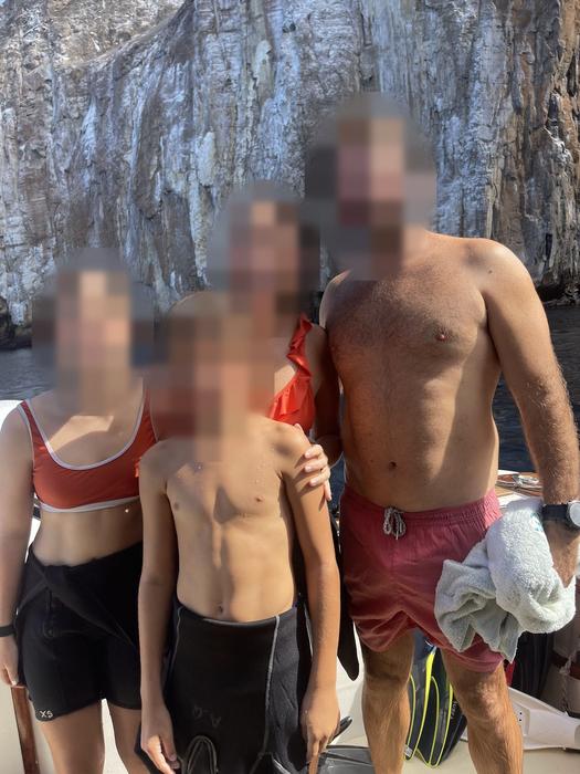 Familia en tierra